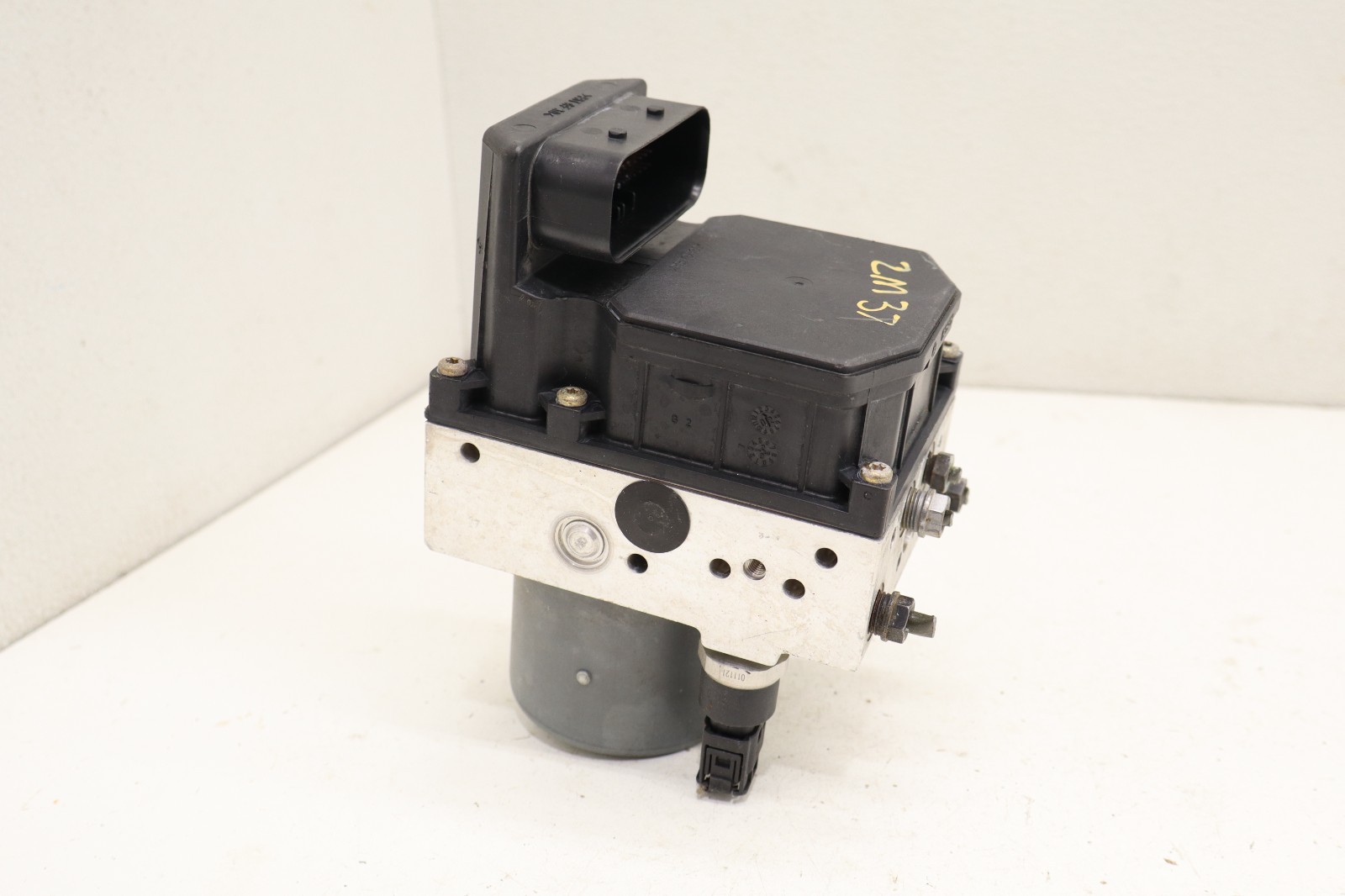 2001-2005 BMW 325i ABS Pump Anti Lock Brake PUMP Module OEM 0 265 950 066