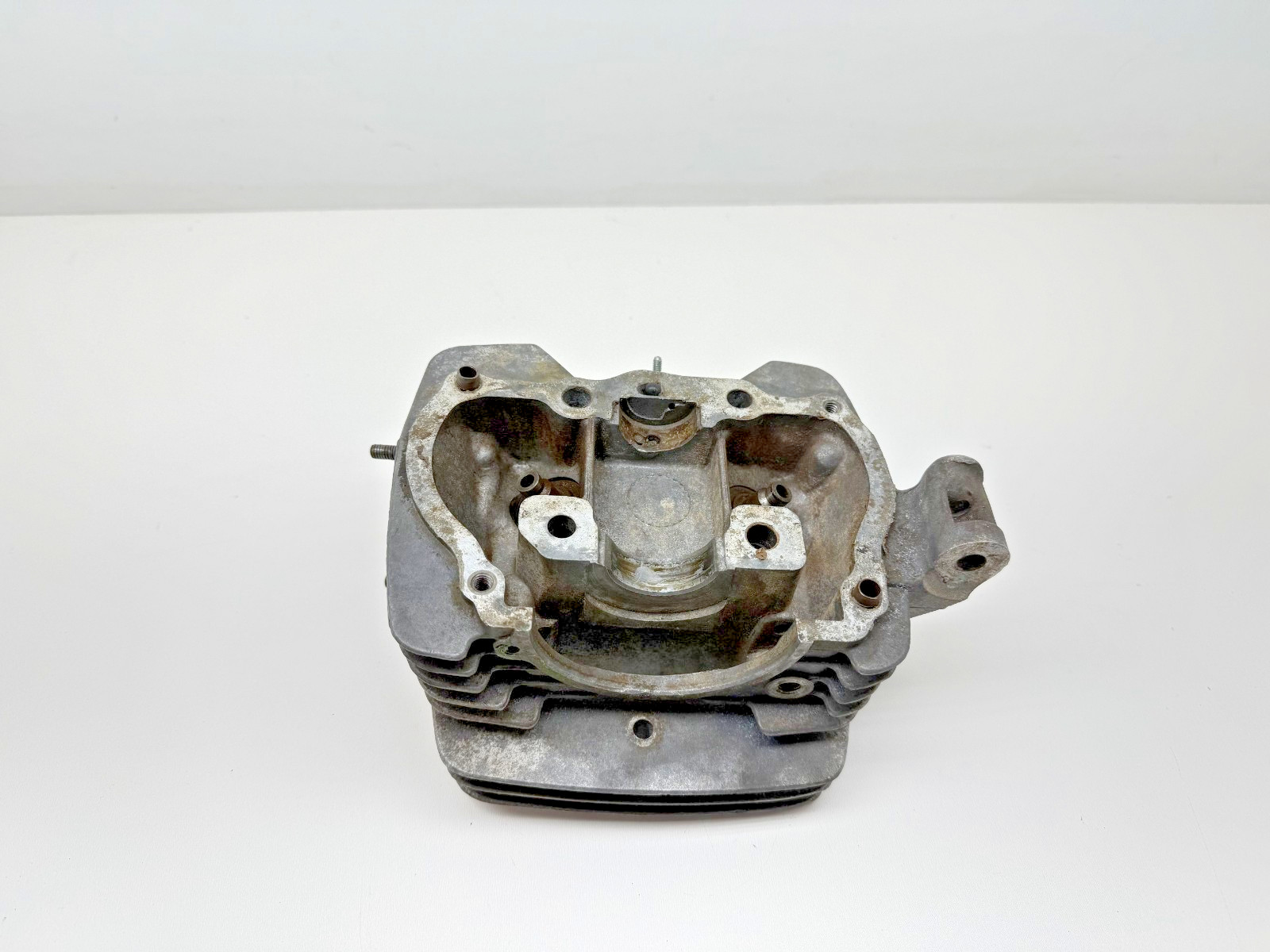 1998 Honda XR200R XR200 Engine Cylinder Head Top End OEM