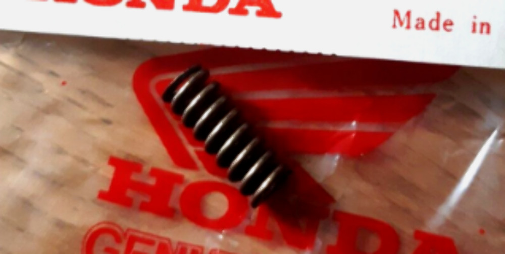NOS 1973-1978 Honda Elsinore CR125 CR250 Kick Return Spring 28333-357-000