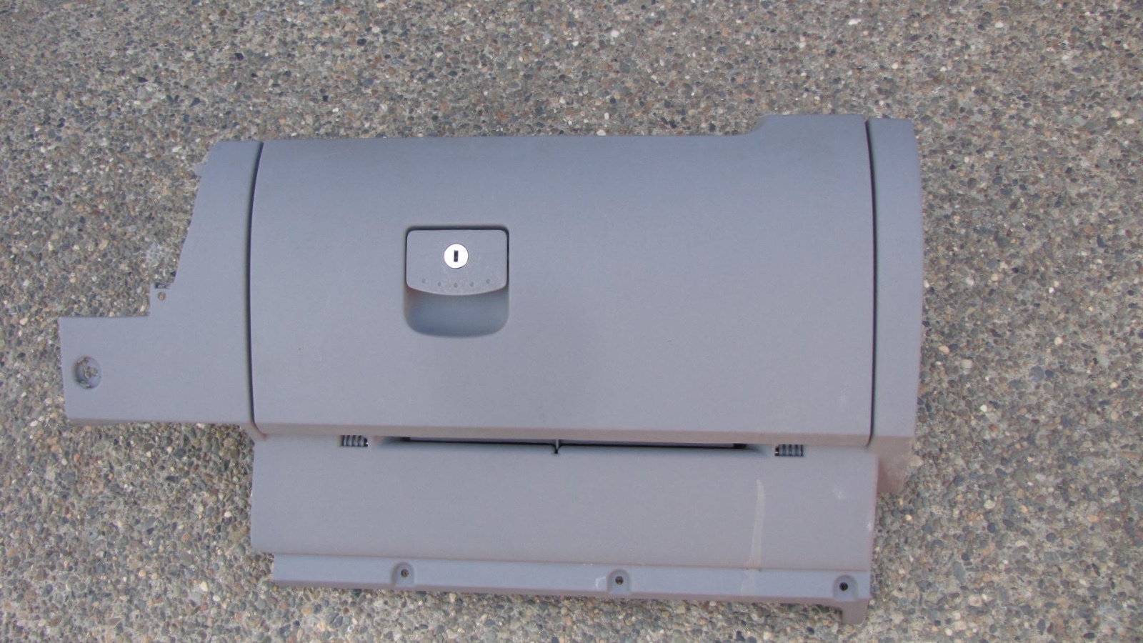 VOLKSWAGEN BEETLE GLOVE BOX 1998-2008 GREY OEM