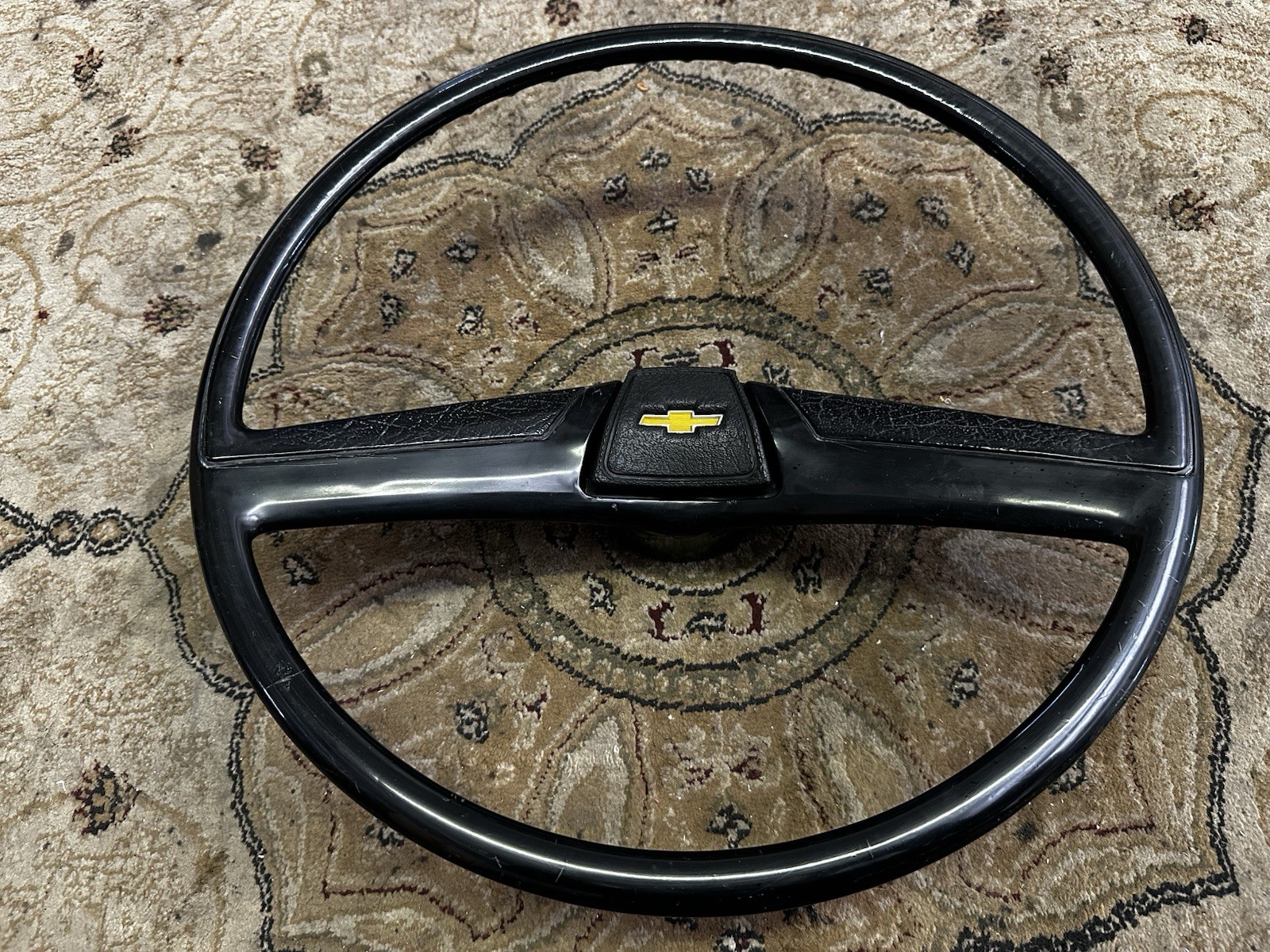 Very Nice Original Steering Wheel 1969 1972 Chevrolet Pickup Truck C10 Black Very Nice Original Steering Wheel 1969 1972 Chevrolet Pickup Truck C10 Black