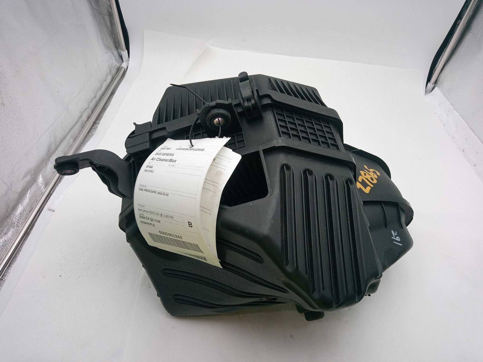 2015 Hyundai Genesis Coupe 3.8L Used OEM Air Cleaner Assembly 281112M300