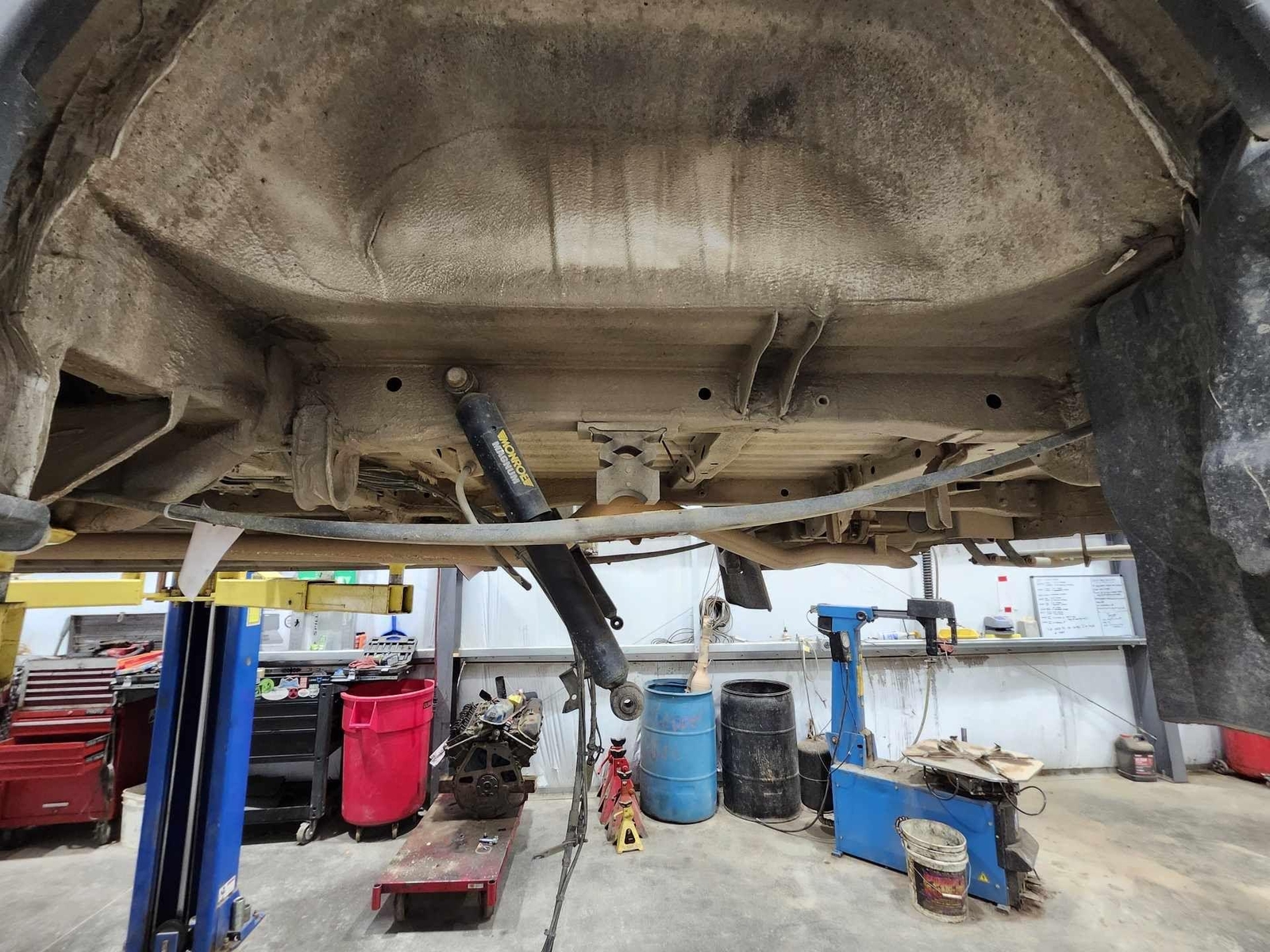 10-18 Mercedes Benz Sprinter 2500 3500 Rear Leaf Spring Assembly OEM 9063203206