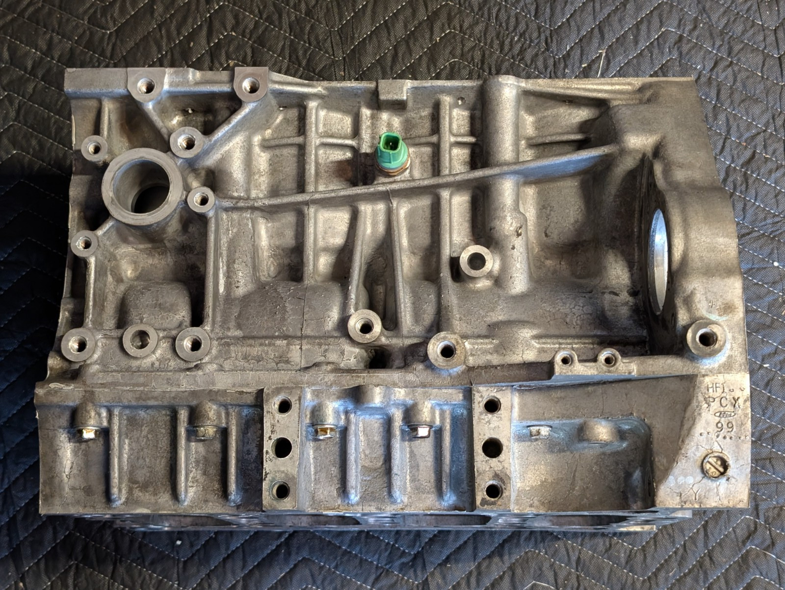 OEM 04-09 Honda S2000 Bare Cylinder Block F22C1 AP2 S2K PCX *Needs Work*