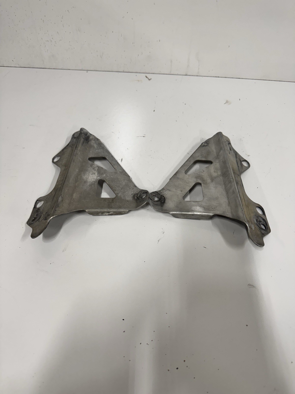 2002-2004 CR250R WORKS CONNECTION RADIATOR BRACES 2002-2004 CR250R WORKS CONNECTION RADIATOR BRACES