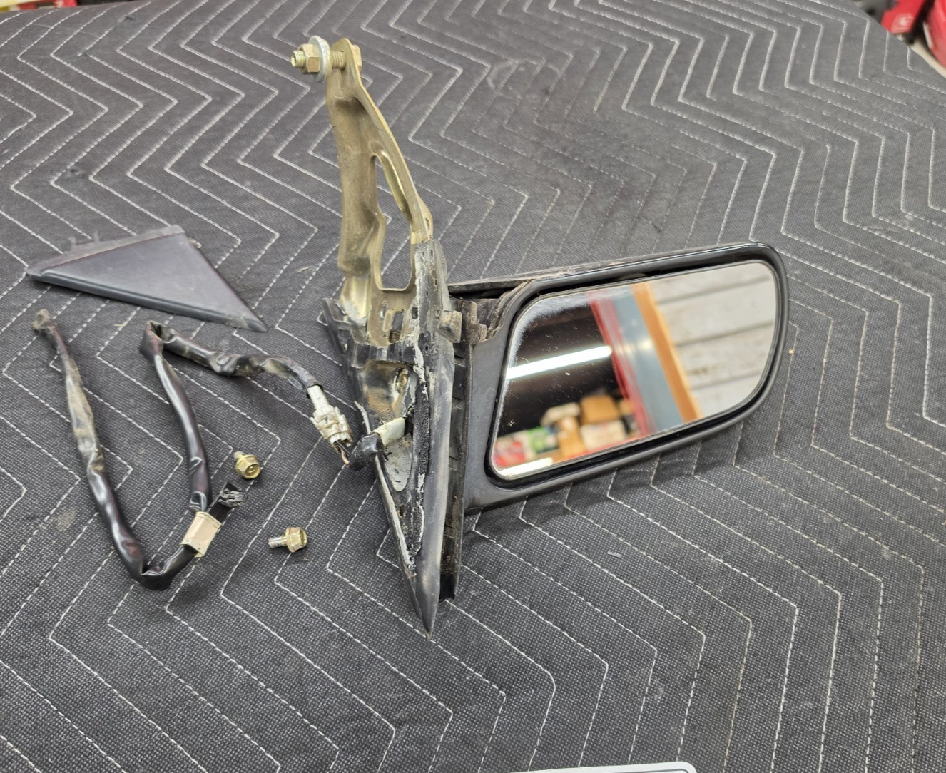 1986–1989 Toyota Celica GT‑S GT ST Drivers Power Mirror Complete w/ Harness
