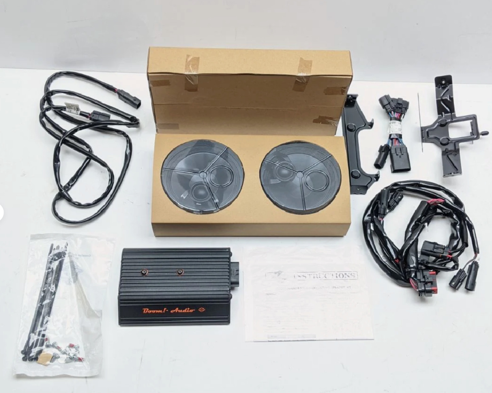 14-23 Harley-Davidson Touring Boom Audio Stage I 2-SPEAKER Bagger Kit 76000587A