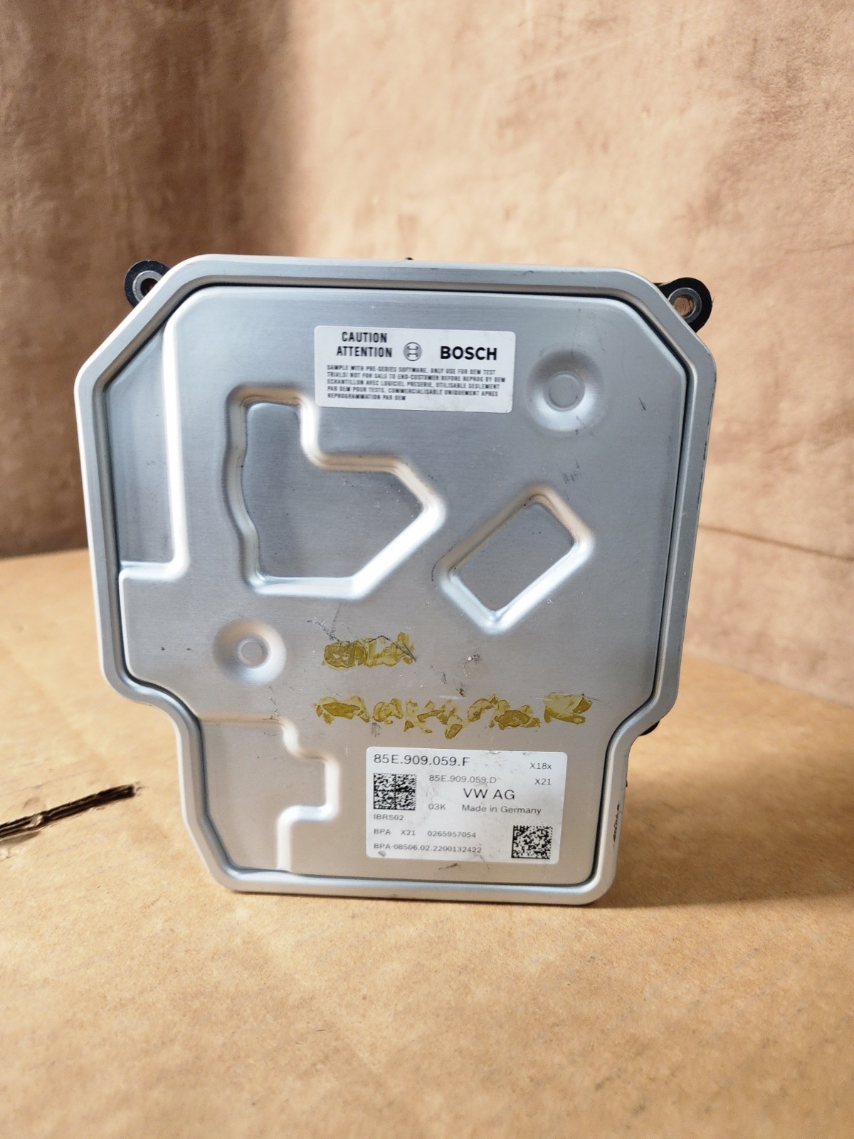 OEM Audi 85E909059F Bosch ABS Pump Control Module Prototype