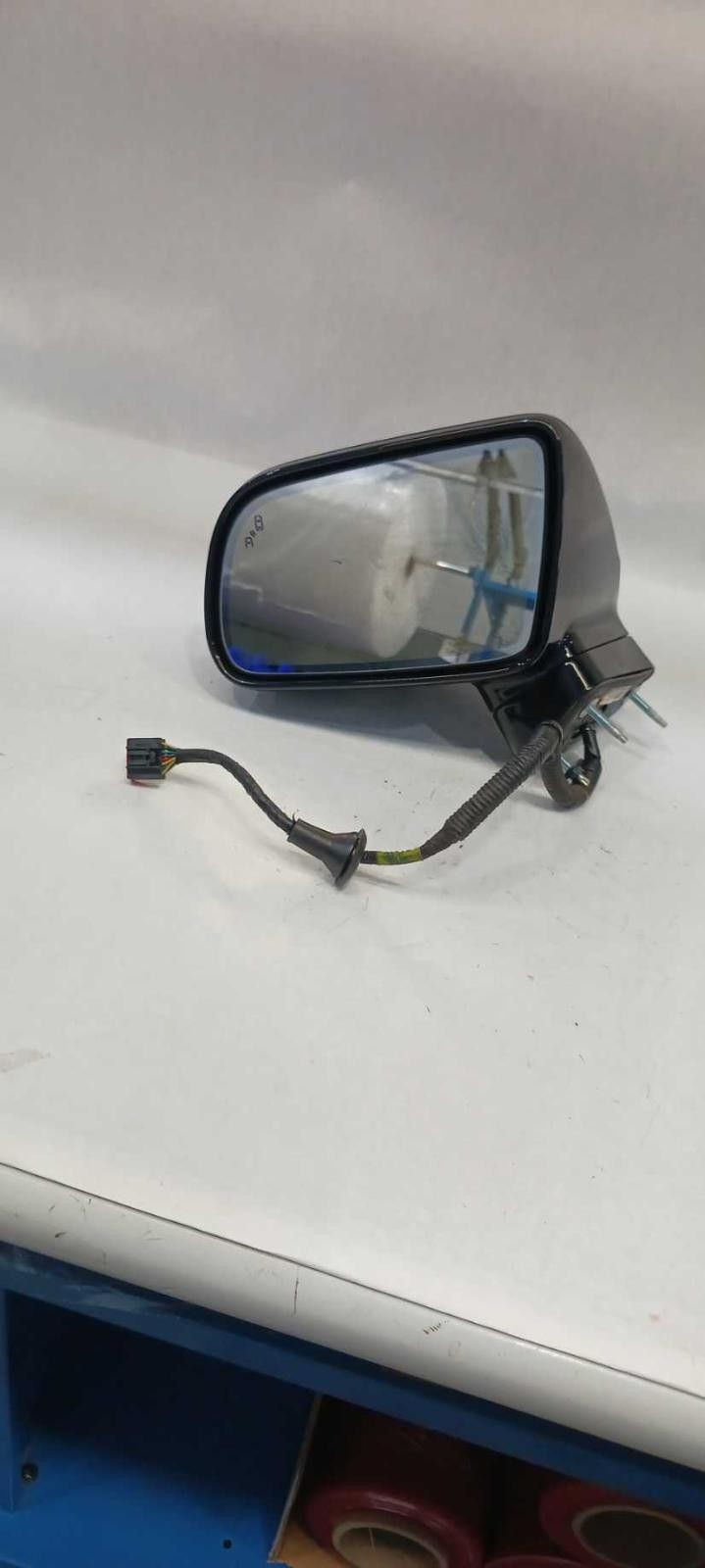 \'10-\'19 LINCOLN MKT left driver Door Mirror heated w/blind spot OEM 6 Mo Wnty