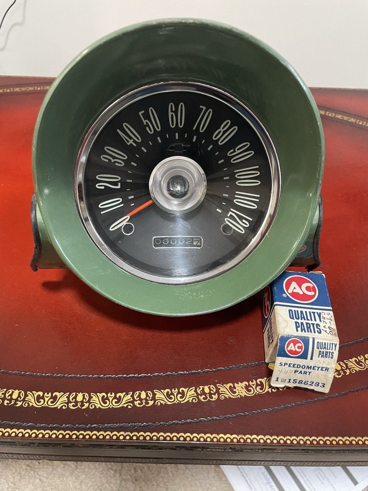 1959-1960 Chevrolet Passenger Speedometer And Pod Nos Odometer. Cleaned Serviced 1959-1960 Chevrolet Passenger Speedometer And Pod Nos Odometer. Cleaned Serviced