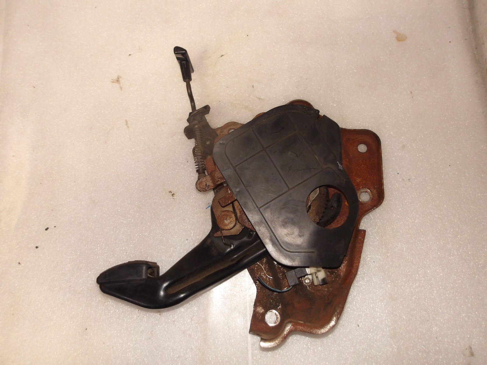 1991-1994 Ford Explorer Parking Brake Pedal Assembly Oem Complete Emergency OEM 1991-1994 Ford Explorer Parking Brake Pedal Assembly Oem Complete Emergency OEM