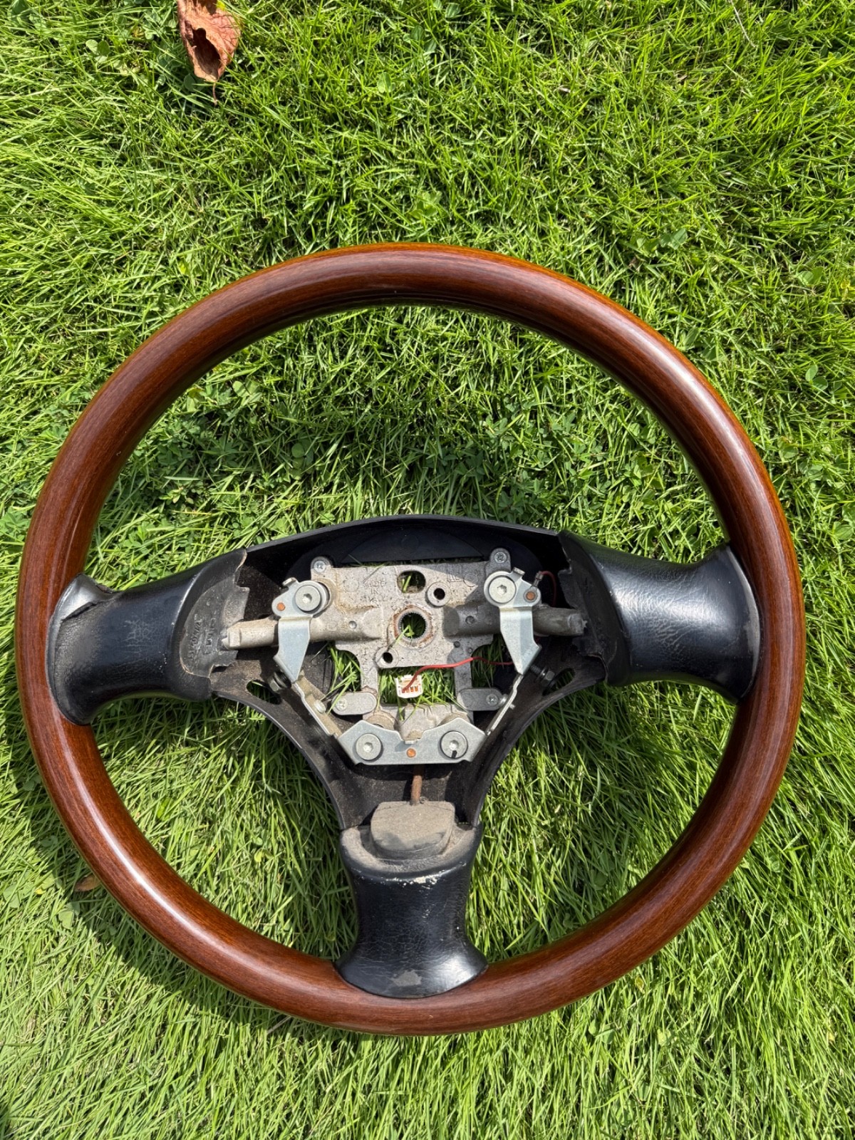 99-05 Mazda Miata Nardi Wood Steering Wheel C47 99-05 Mazda Miata Nardi Wood Steering Wheel C47