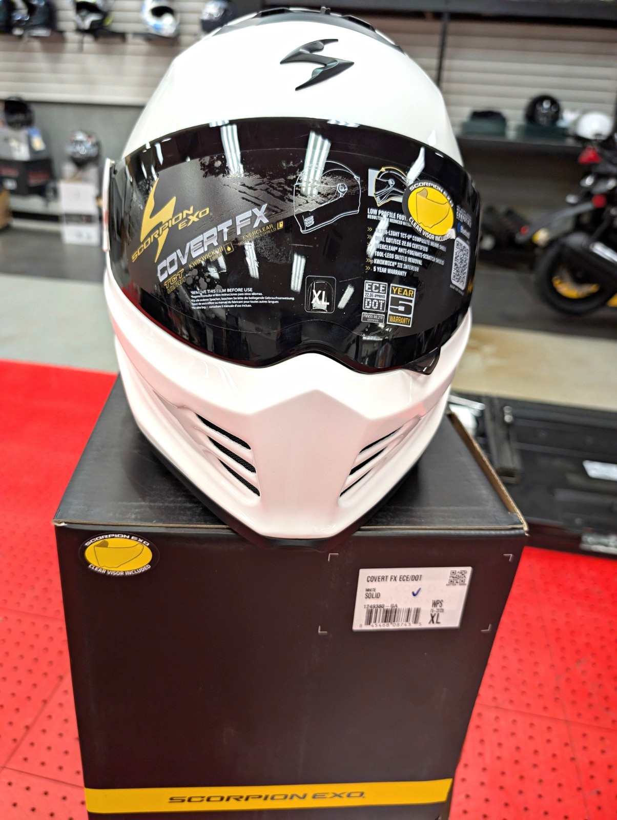 Scorpion EXO Covert FX Full Face Street Motorcycle Helmet Glossy White Size XL Scorpion EXO Covert FX Full Face Street Motorcycle Helmet Glossy White Size XL