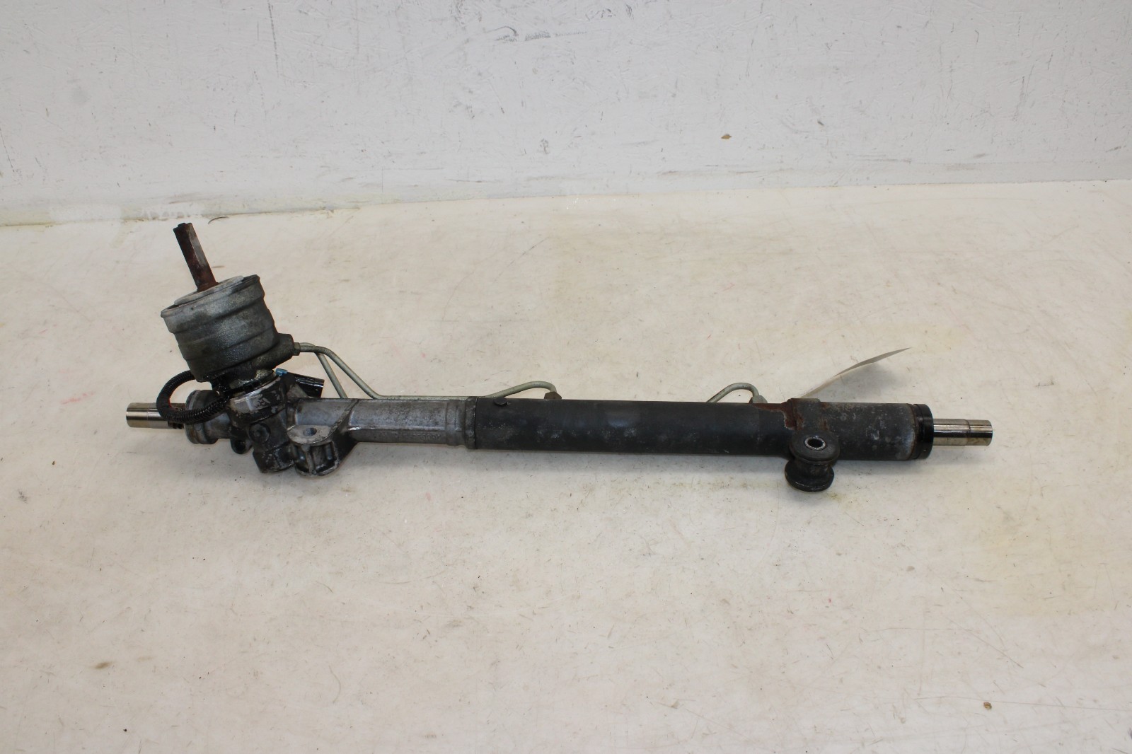 1998-2004 Chevrolet Corvette Steering Rack And Pinion OEM NF26 1998-2004 Chevrolet Corvette Steering Rack And Pinion OEM NF26