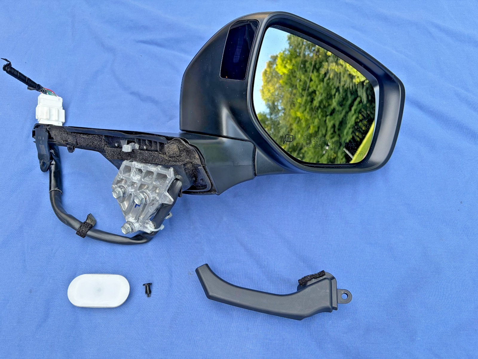 \'24-25 Subaru Outback Right Passenger Side View Mirror Wagon Manual Folding OEM