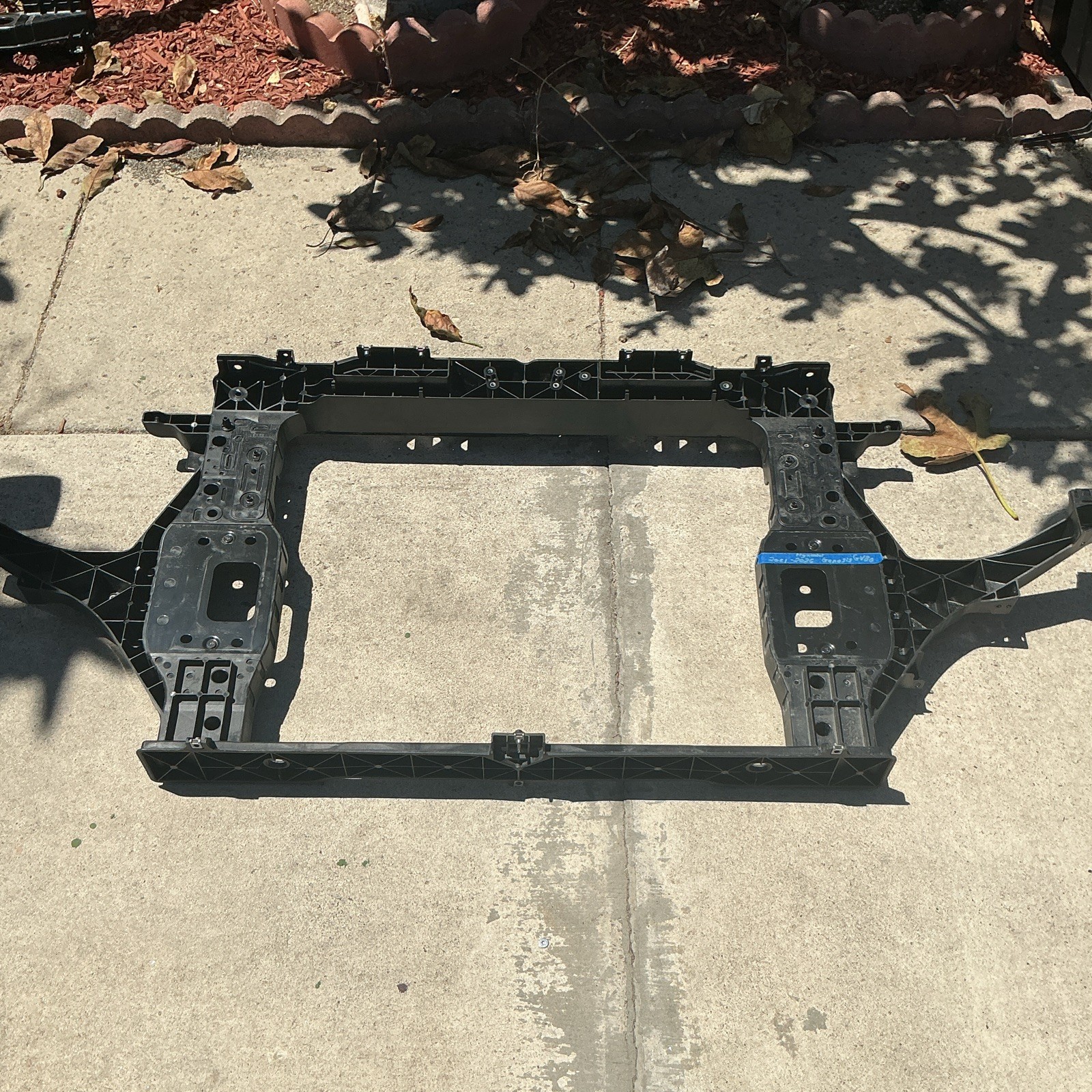 OEM 2021–2026 Genesis GV80 Hyundai radiator support panel
