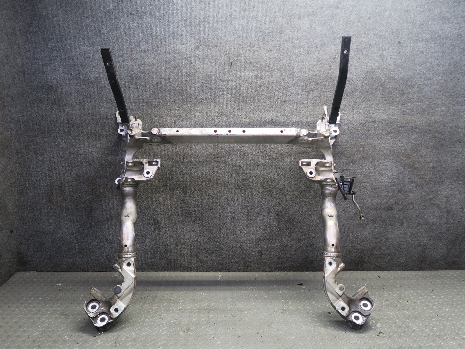 08-12 AUDI B8 A5 S5 FRONT ENGINE SUB FRAME CROSSMEMBER K FRAME CRADLE 81K OEM