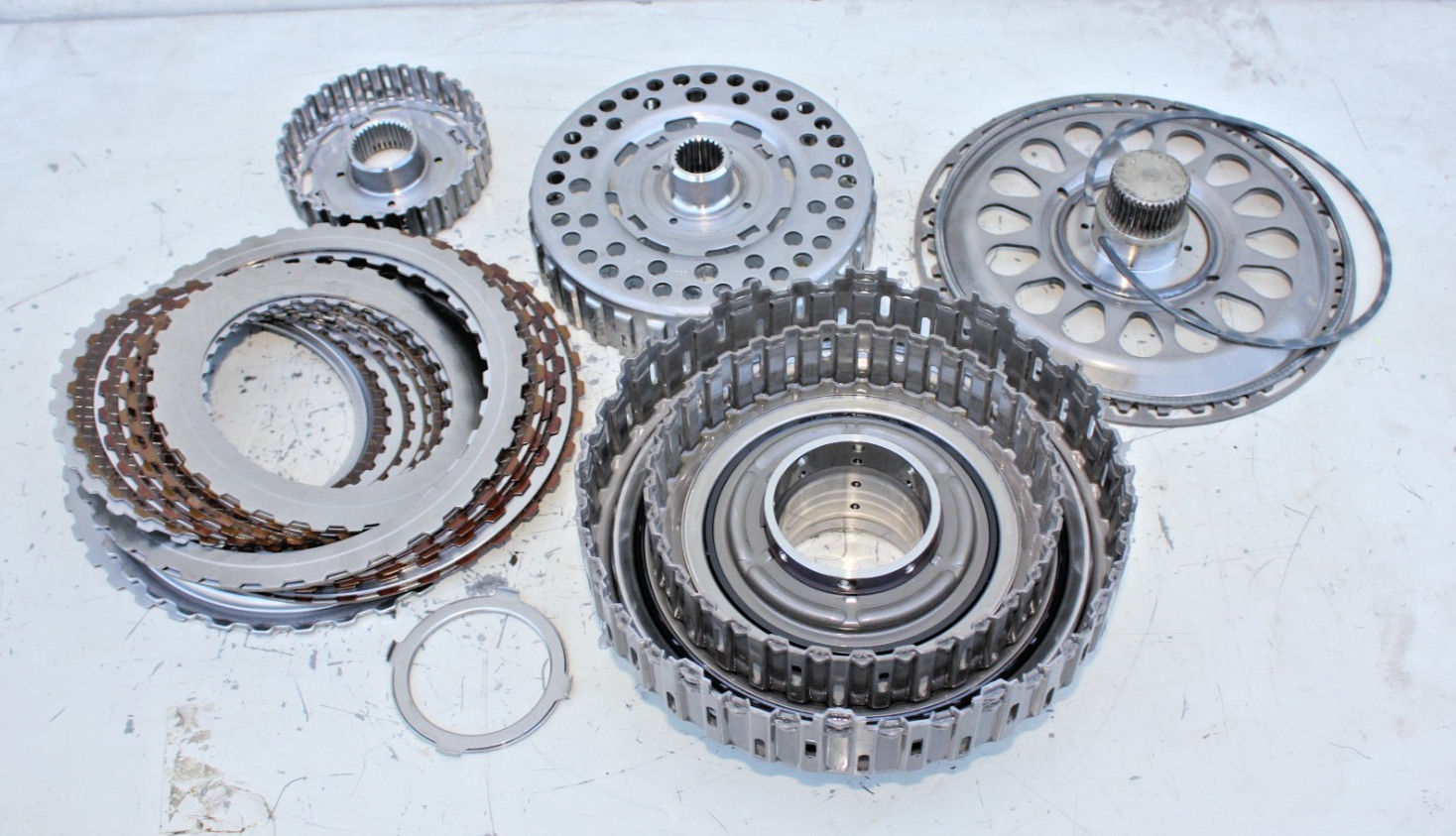 2015-2020 BMW M2 M3 M4 F80 F82 F83 F87 F06 F10 Dual Twin Clutch 28407842841 2015-2020 BMW M2 M3 M4 F80 F82 F83 F87 F06 F10 Dual Twin Clutch 28407842841