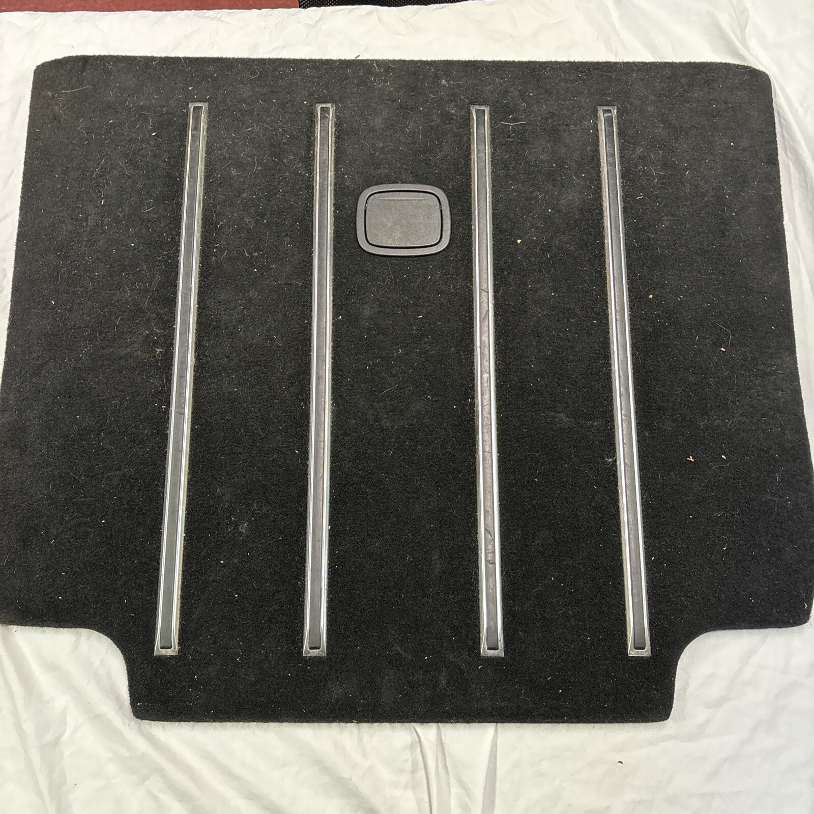 2011 JAGUAR XK XKR Convertible REAR TRUNK SPARE TIRE COVER CARPET