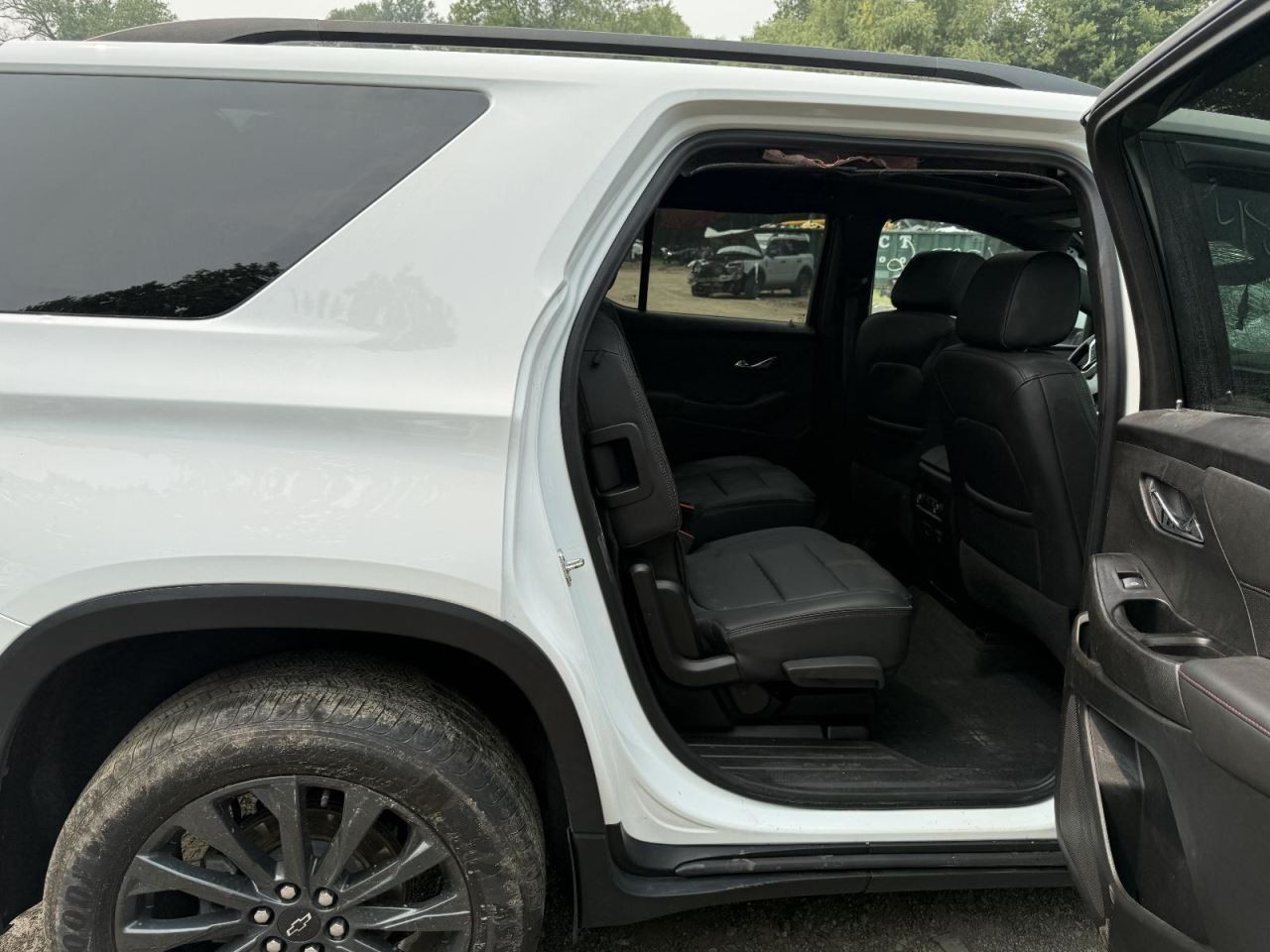 2018-2023 Chevrolet Traverse Right Passenger Quarter Panel Dog Leg Only White