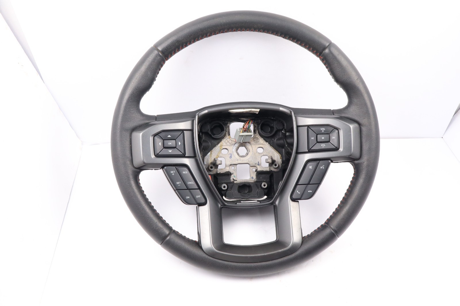 2015-2020 FORD F-150 PICKUP DRIVER STEERING WHEEL W/SWITCHES OEM GL3J 3600 AF3ZH