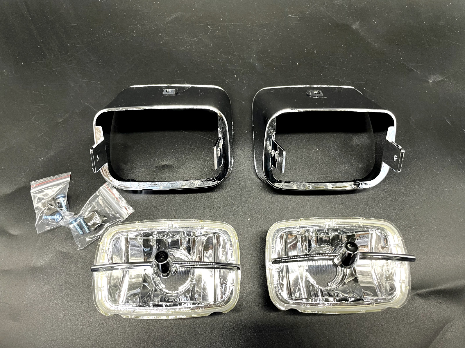 1978-81 Chevy Camaro Park Light Assembly w/ Bar Chrome Bezel Standard RS LT Z28