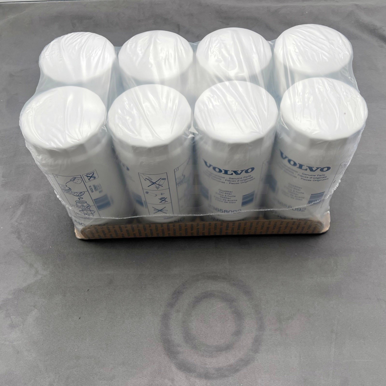 New 8 PCS Oil Filter 23658092 for Volvo Trucks