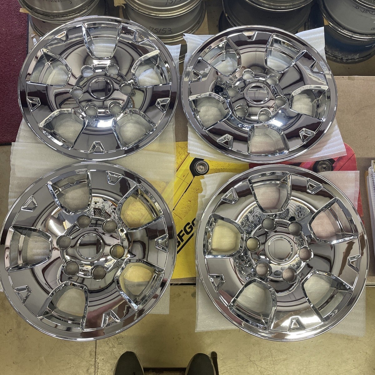 Set/4 Chrome Hub Cap Wheel Skin 2005-2015 Toyota Tacoma 4x4 6946P-C 16 Set/4 Chrome Hub Cap Wheel Skin 2005-2015 Toyota Tacoma 4x4 6946P-C 16