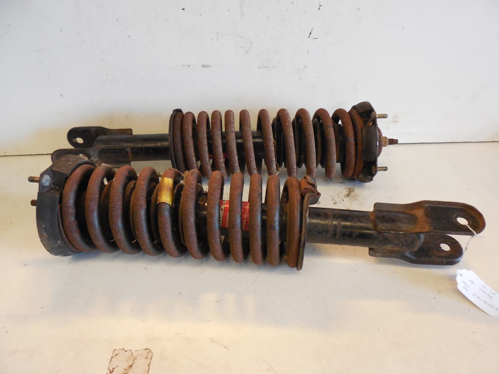 1989-97 Ford Thunderbird Mercury Cougar Front Left Right Strut Shock Coil Spring 1989-97 Ford Thunderbird Mercury Cougar Front Left Right Strut Shock Coil Spring