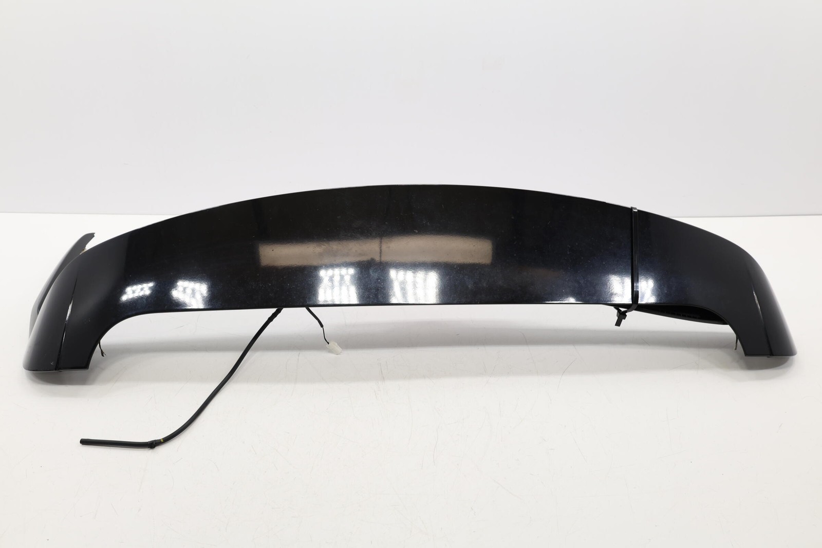 2020 - 2025 KIA TELLURIDE REAR LIFTGATE UPPER SPOILER OEM 87210S9000 BROWN_BCP