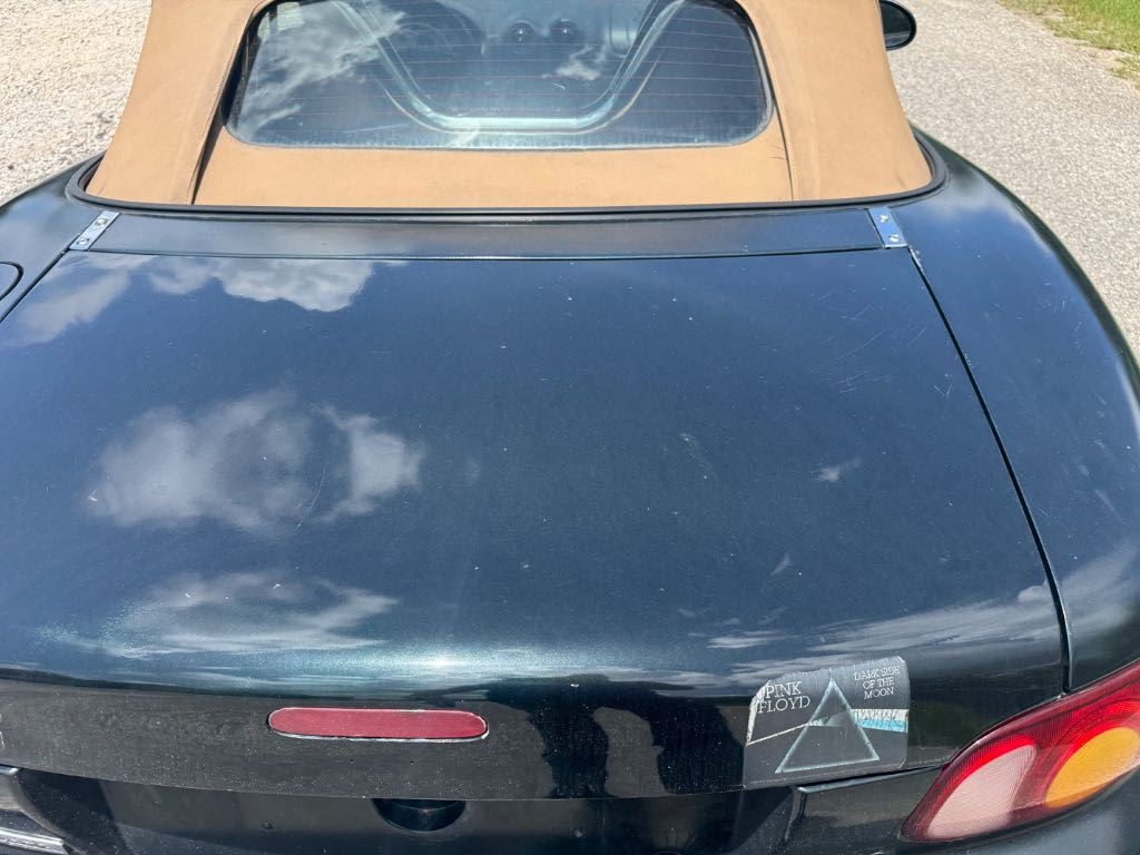 Used Deck Lid fits: 1999 Mazda MX-5 MIATA  Grade B