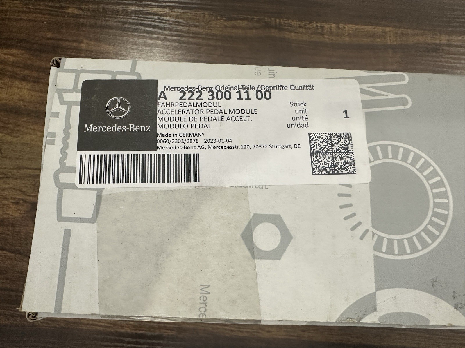 A2223001100 GENUINE Accelerator Pedal Module.  Mercedes Benz.