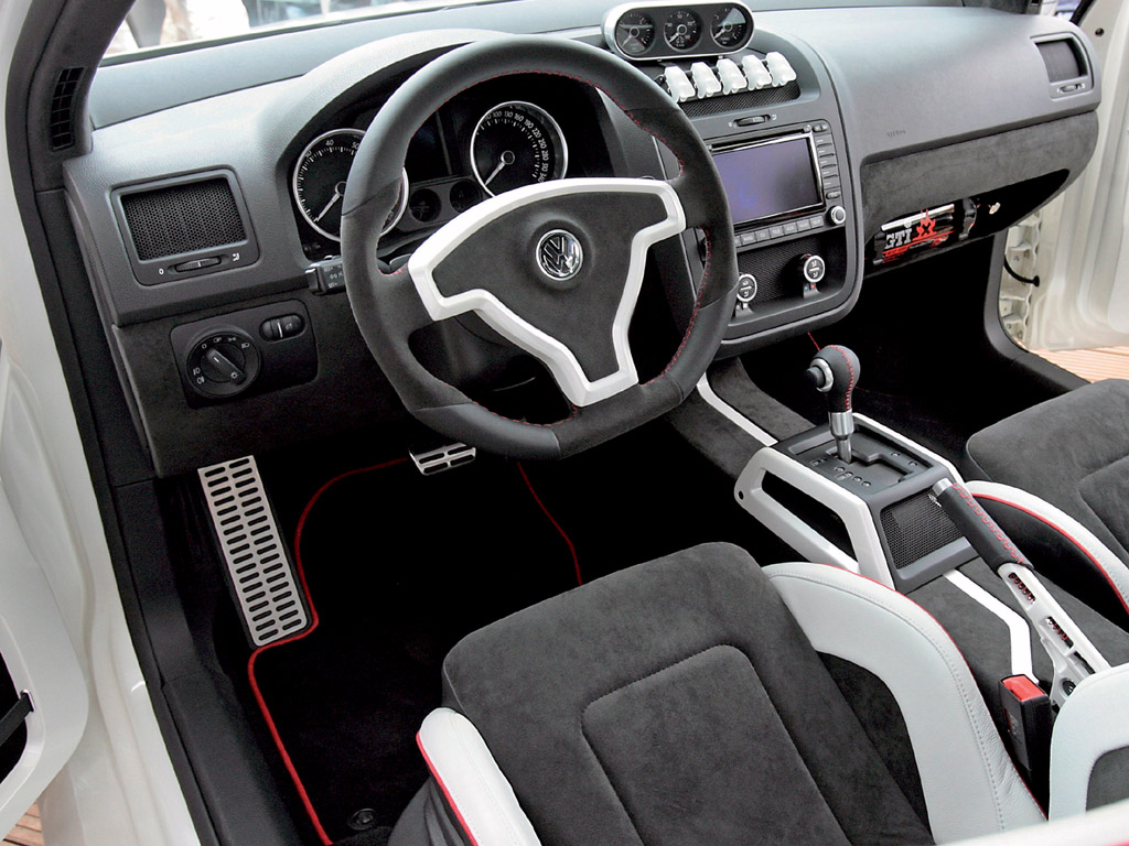 2007 Volkswagen GTI W12 650 Concept